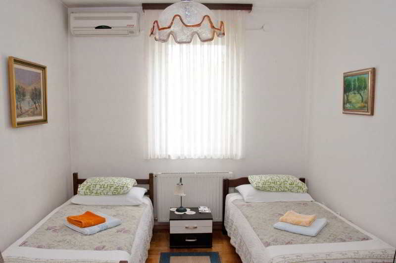 Apartman Urbana Villa Zagreb Bagian luar foto